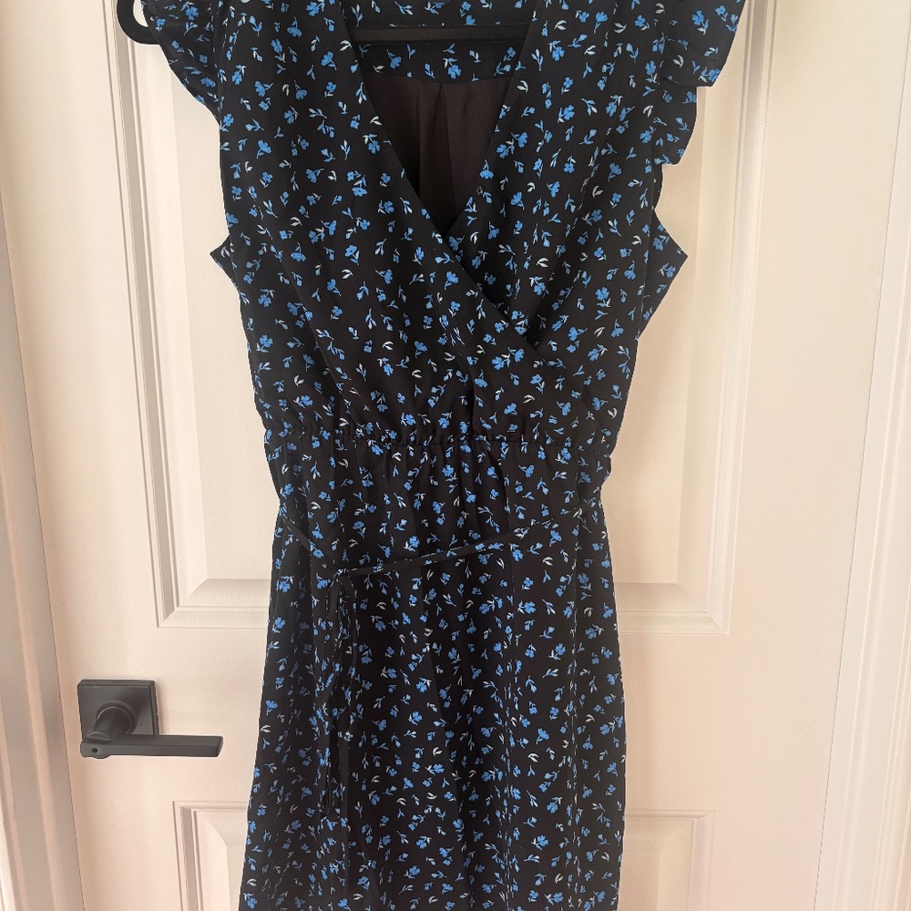 41 Hawthorn Black Summer Dress with Blue Floral Detail – Excellent Condition